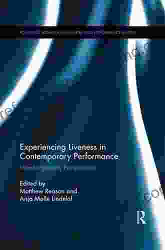 Performing Arts In Transition: Moving Between Media (Routledge Advances In Theatre Performance Studies)